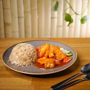 Tofu Sweet and Sour Sauce Served with Egg Fried Rice (V)