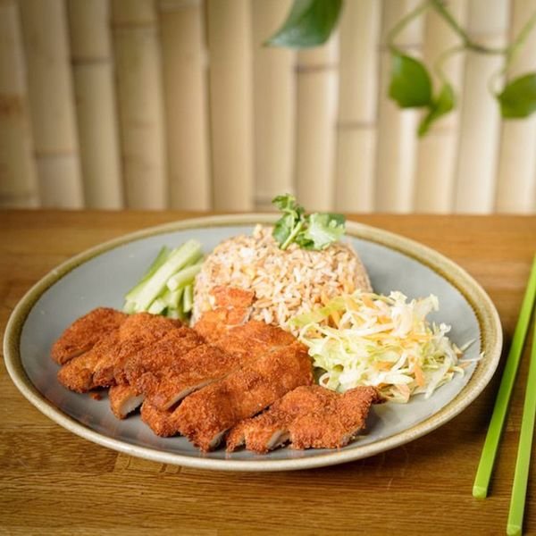 Crispy Chicken & Vegetable Served with Egg Fried Rice