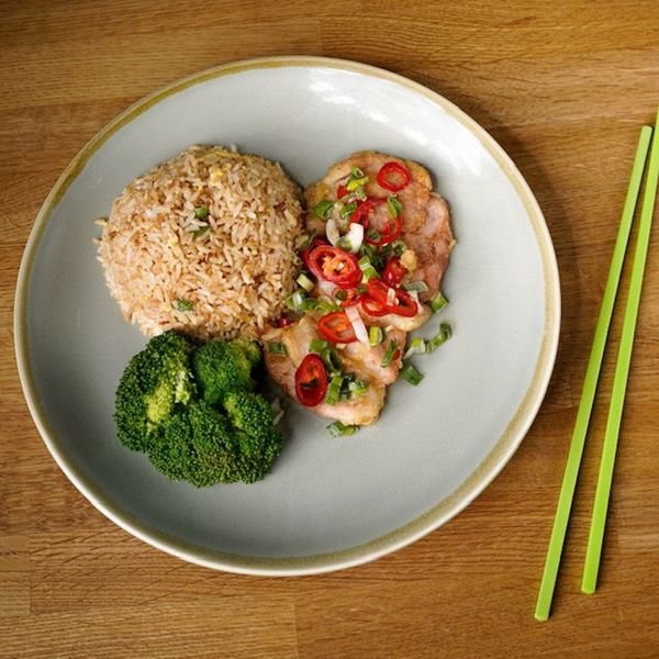 Salt and Pepper Pork Chops with Rice (S)